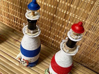 Ngọn hải đăng chai thuỷ tinh Handmade đính sò ốc [Thủ công - Sò ốc thật] C35cm CHAILO-HM-07